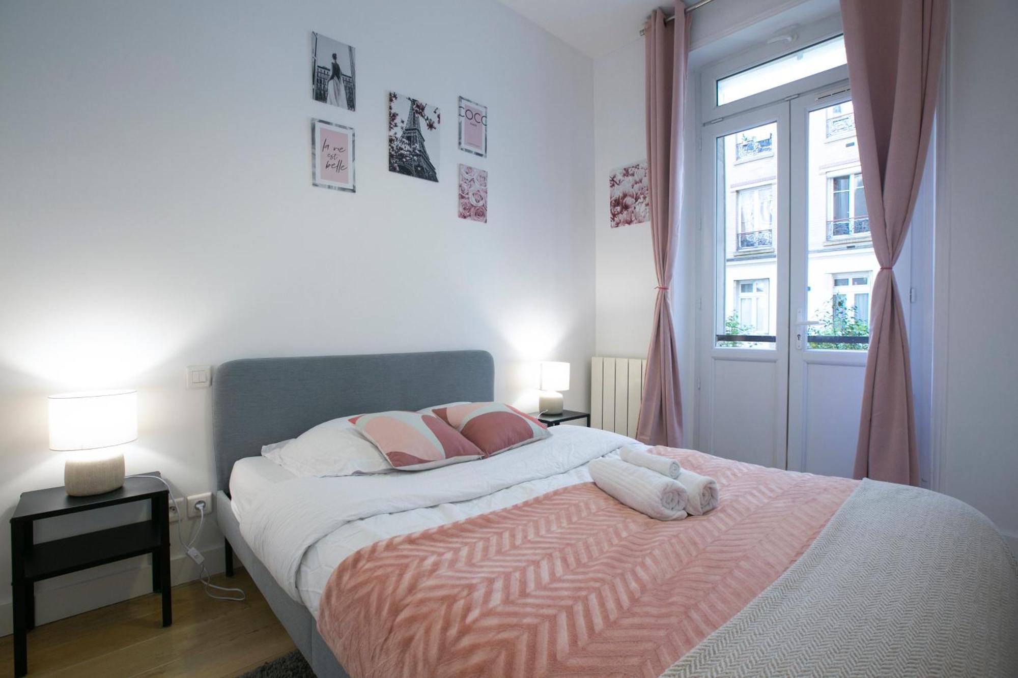 Warm 2 Bedrooms Apartement - C38 Parigi Esterno foto