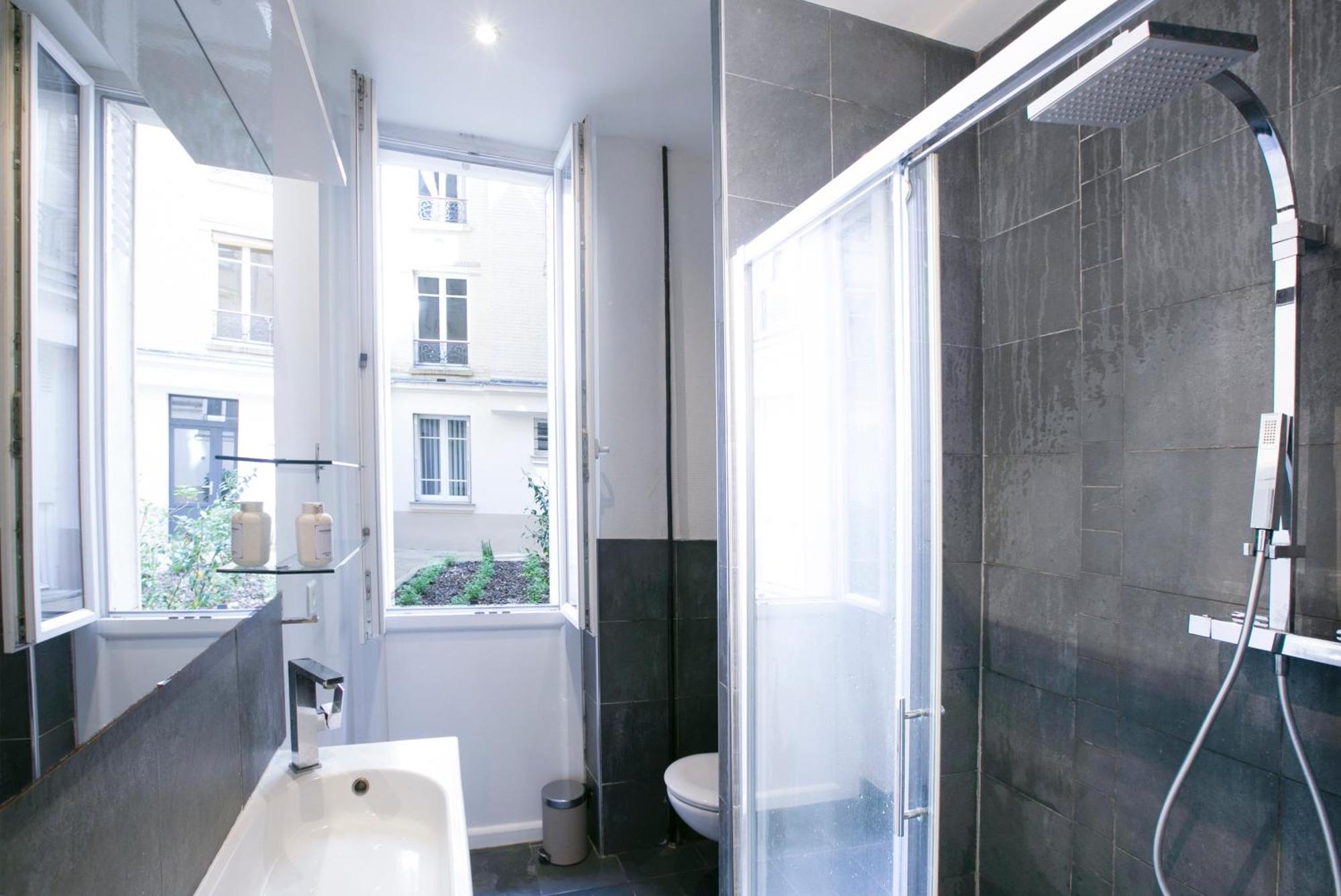 Warm 2 Bedrooms Apartement - C38 Parigi Esterno foto